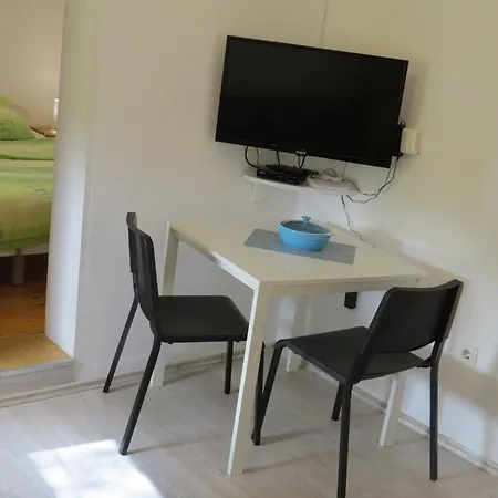 Local Family A1 Apartman