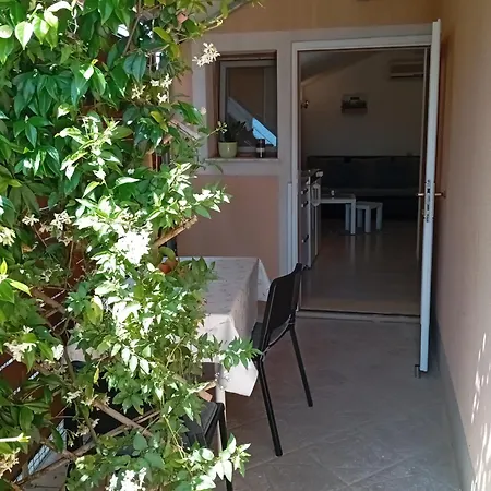 Apartman Local Family A1