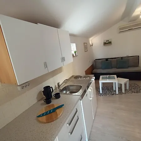 Local Family A1 Apartman